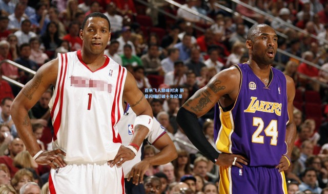 百米飞人巅峰对决 新星闪耀打破十年纪录